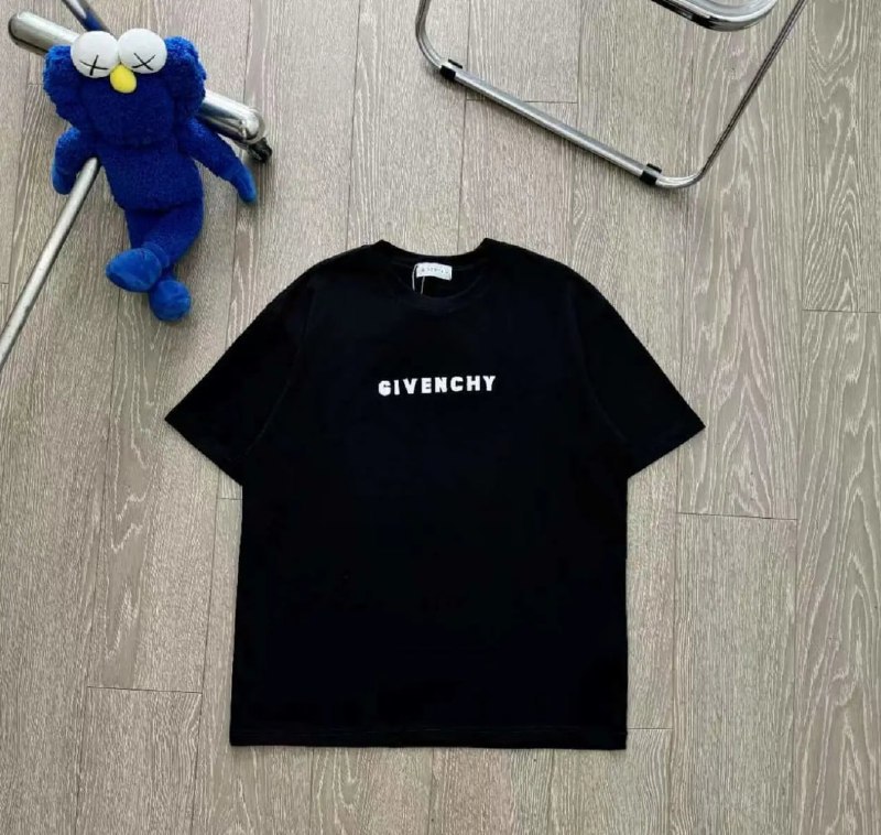 GivenchyThe North Face T-shirt 39 STYLETOP