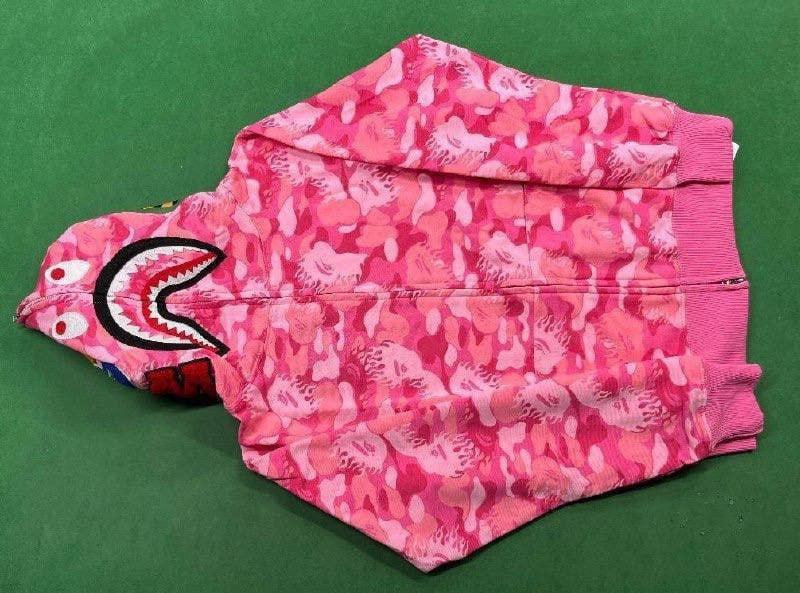 bape hoodie (38 CP)