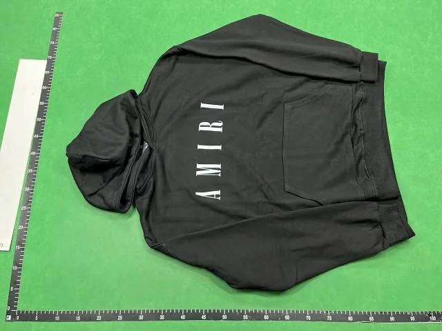 amiri sweatshirt (40 CP)